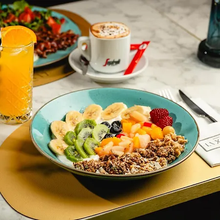 Ziggy Star In Diocletian Palace Split