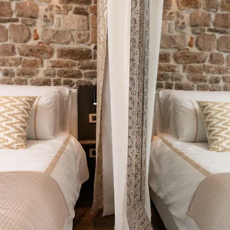 Pensionat Ziggy Star In Diocletian Palace 3*