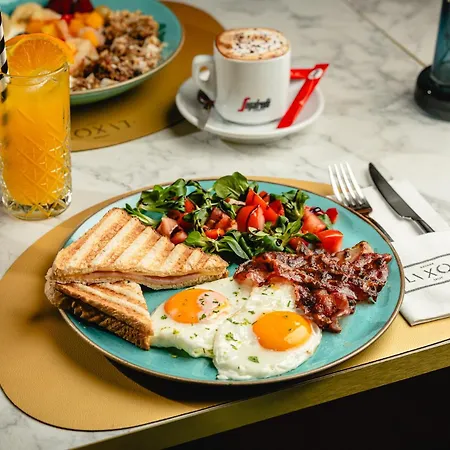 Ziggy Star In Diocletian Palace