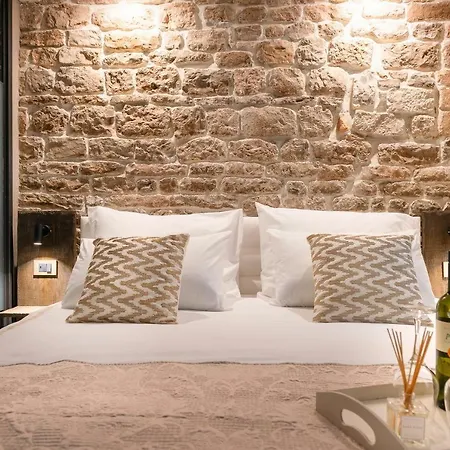 Ziggy Star In Diocletian Palace Gasthof 3*